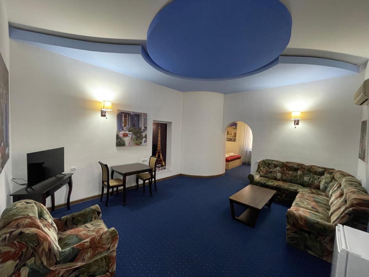 No Problem Hotel Jerevan Buitenkant foto