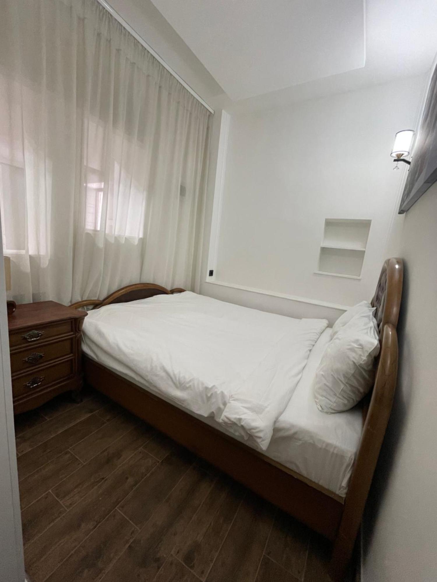 No Problem Hotel Jerevan Buitenkant foto